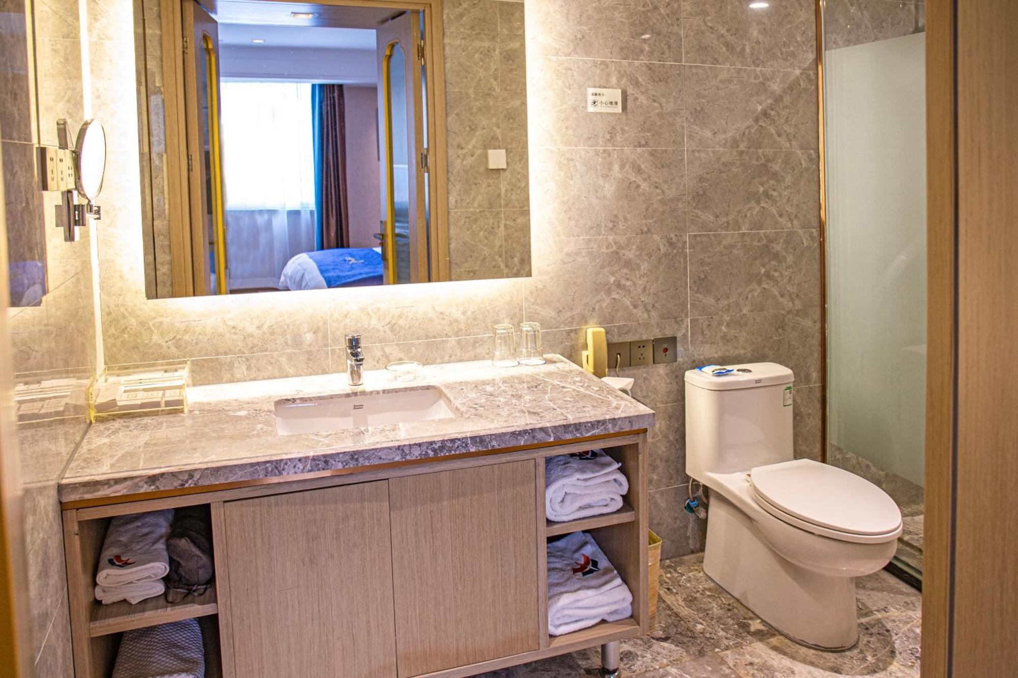 Uiles Hotel Hohhot Exterior photo
